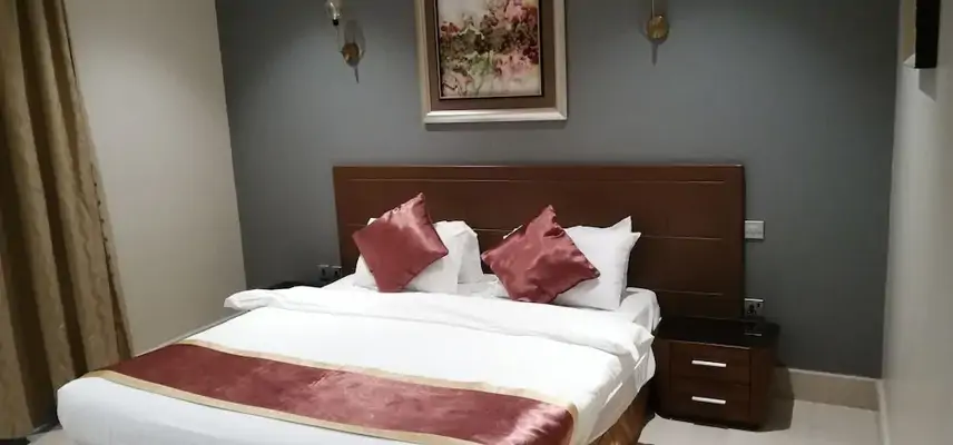 Rahhal Hotel Suites image